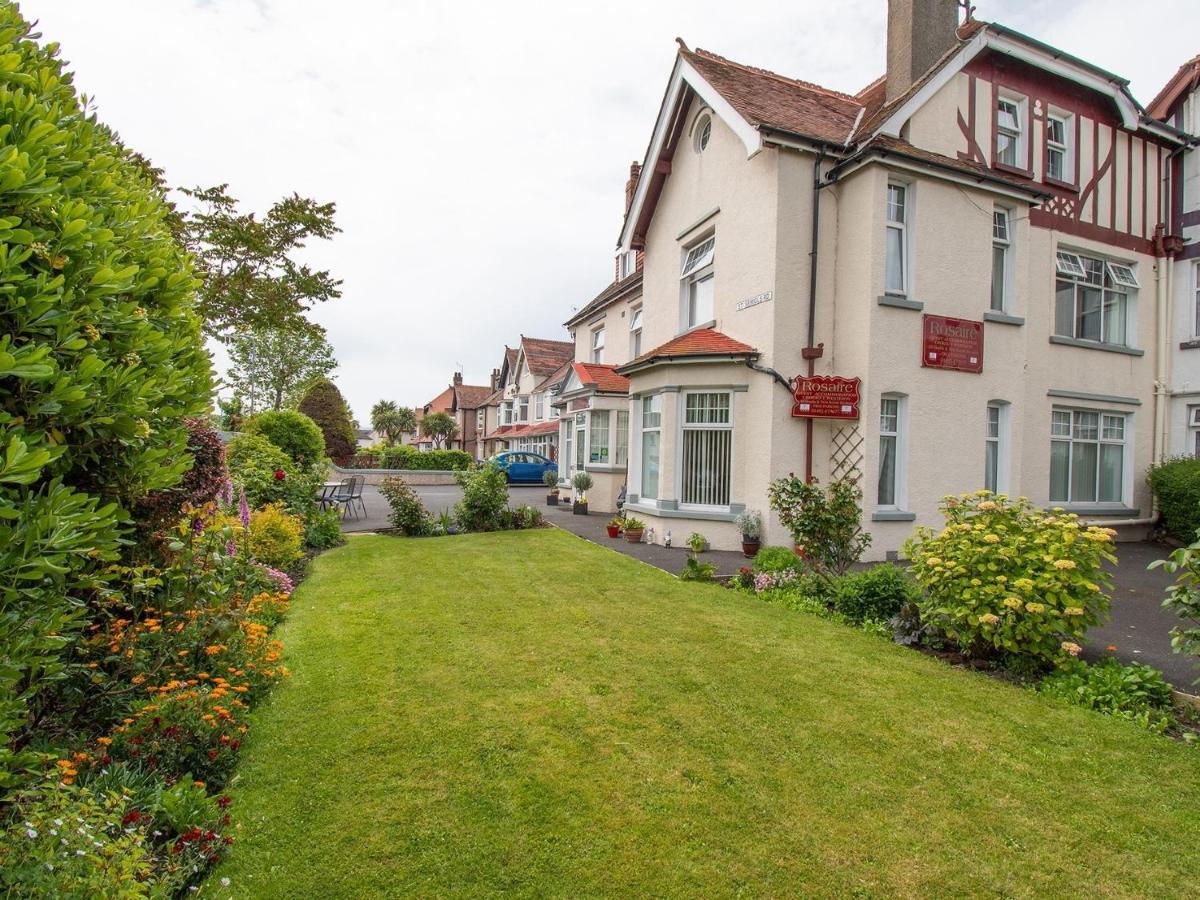 Rosaire With Private Car Park Bed & Breakfast Llandudno Exterior photo