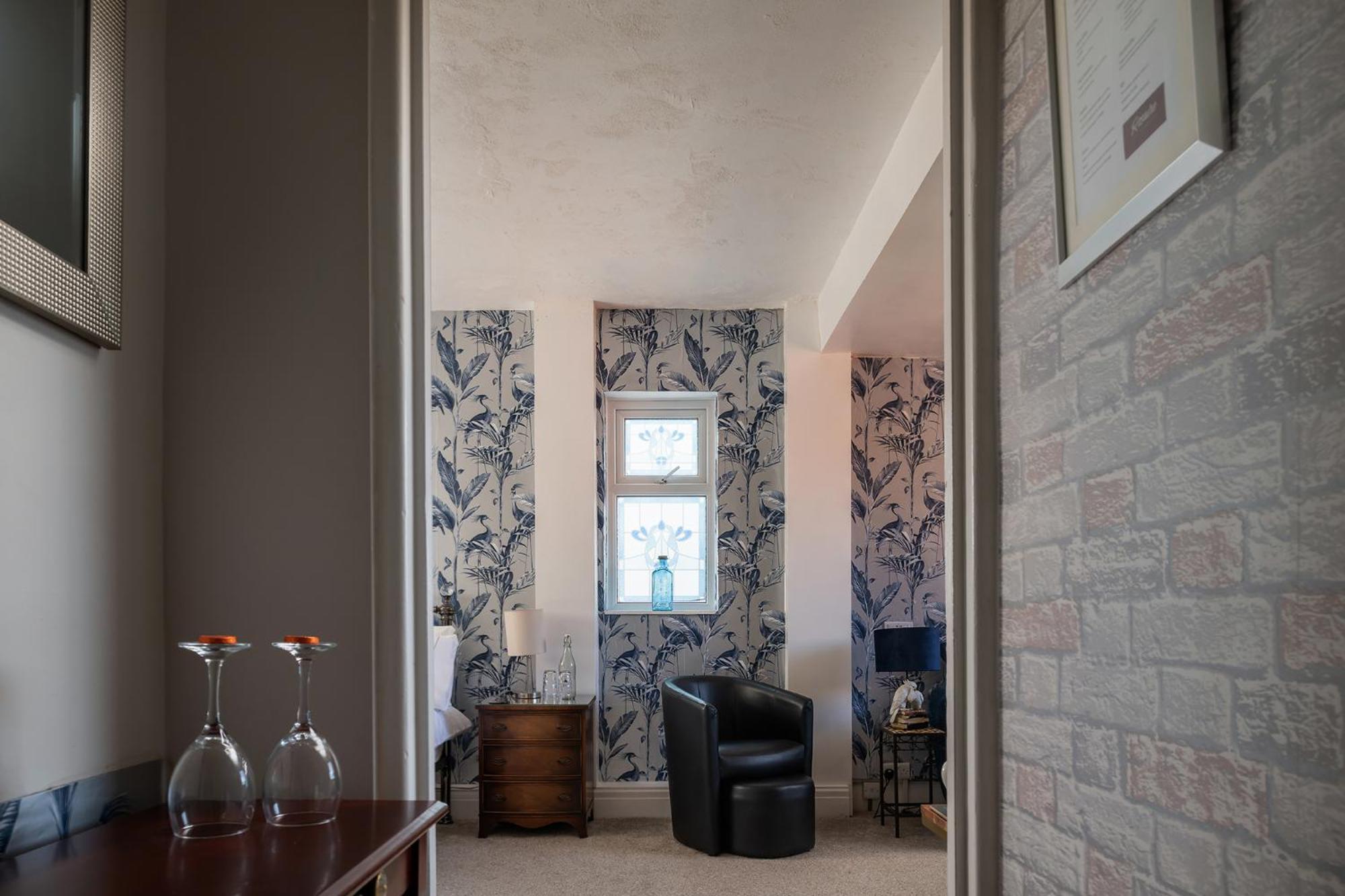 Rosaire With Private Car Park Bed & Breakfast Llandudno Exterior photo