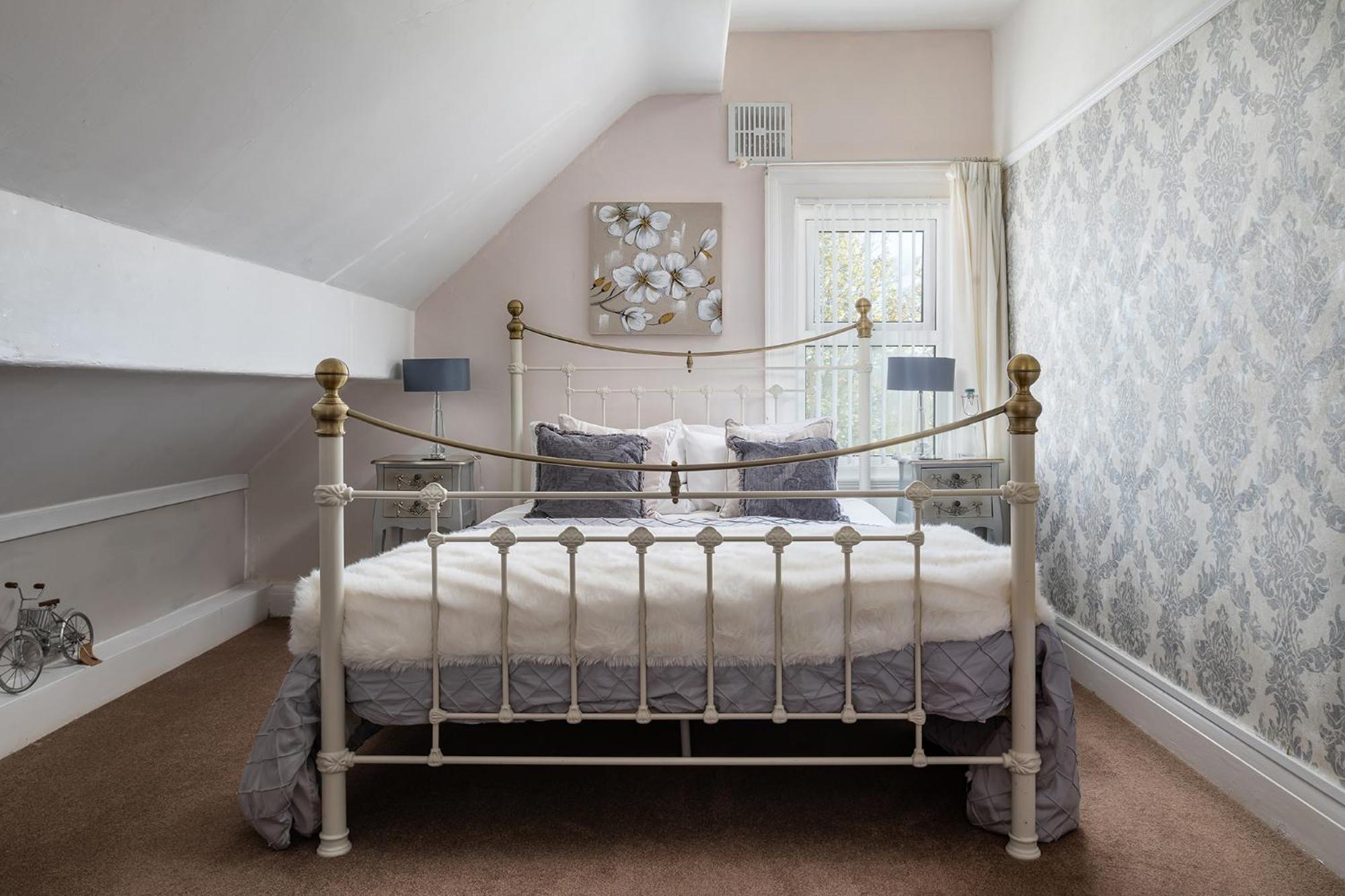 Rosaire With Private Car Park Bed & Breakfast Llandudno Exterior photo